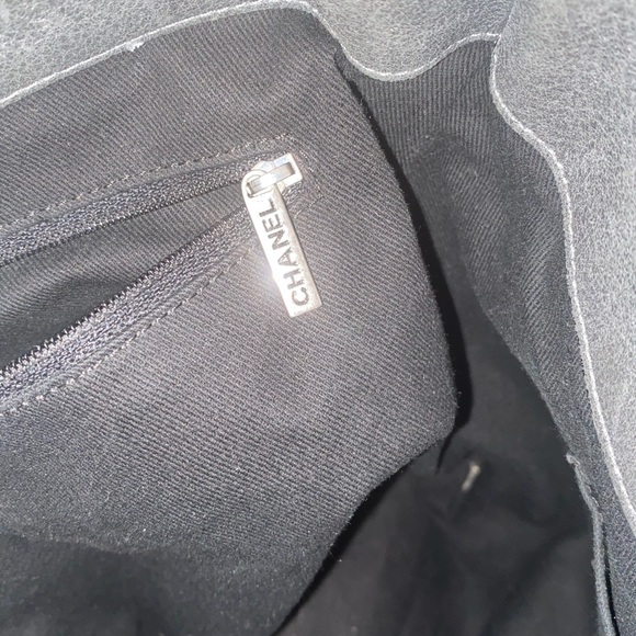 Chanel Quilted Hobo Bag - Picture 5 of 8